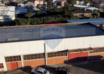 Edificio all\'aperto - Capannone Via Mercurio
22, Arcisate - foto 2