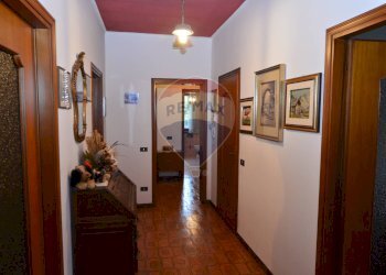 Hall / corridoio - Villa Via Del Poggio Alto
6, Cantello - photo 14