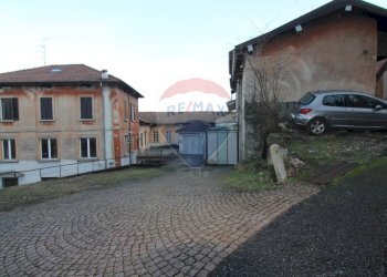 Casa all\'aperto - Capannone viale valganna
240, Varese - foto 2