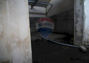 Parcheggio - Capannone viale valganna
240, Varese - foto 11