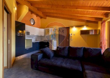 Soggiorno - Trilocale Via Piave
 
10, Lozza - foto 4