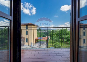 Balcone - Trilocale Via Piave
 
10, Lozza - foto 7