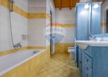 Bagno - Trilocale Via Piave
 
10, Lozza - foto 12