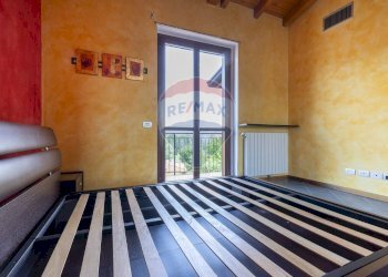 Camera / camera da letto - Trilocale Via Piave
 
10, Lozza - foto 16