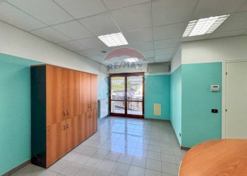 Stanza vuota - Ufficio via Trentini
 
1, Clivio - foto 2