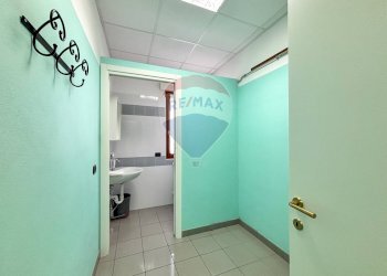 Stanza vuota - Ufficio via Trentini
 
1, Clivio - foto 11