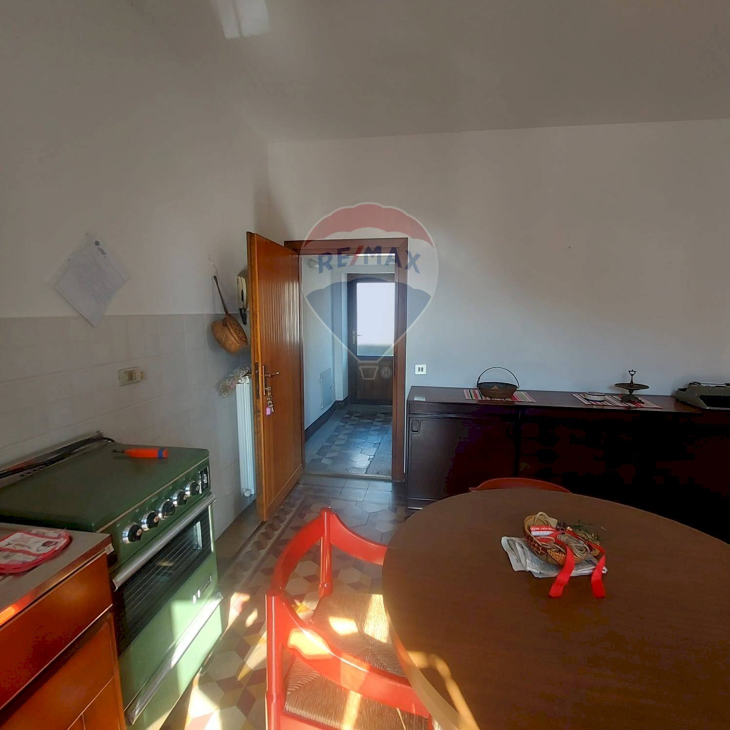 Cucina - Two-room apartment Piazza Della Vittoria
 
6, Gemonio - photo 3