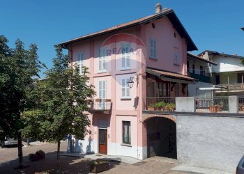 Casa all\'aperto - Bilocale Piazza Della Vittoria
 
6, Gemonio - foto 1