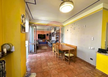 Sala da pranzo - Three-room apartment via comolli
 
16, Arcisate - photo 3