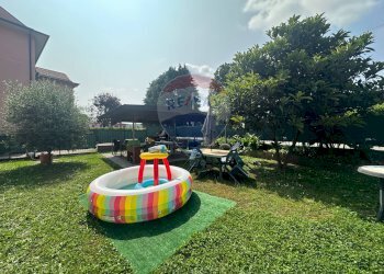 Giardino - Three-room apartment via comolli
 
16, Arcisate - photo 19
