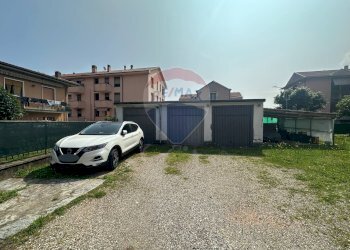 Non correlato - Three-room apartment via comolli
 
16, Arcisate - photo 21