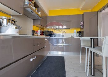 Cucina - Quadrilocale Via Piave
 
10, Varese - foto 7