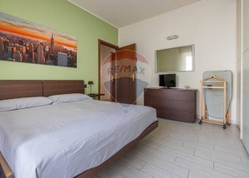 Camera / camera da letto - Quadrilocale Via Piave
 
10, Varese - foto 10