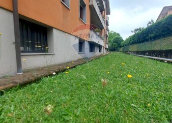 Edificio all\'aperto - Laboratorio Via Fratelli De Grandi
 
21, Varese - foto 2