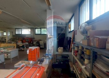 Dispensa di stoccaggio - Laboratorio Via Fratelli De Grandi
 
21, Varese - foto 9