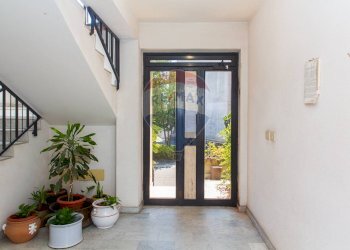 Ricezione / Lobby - Trilocale Via Ravanusa - Tremestieri Etneo
 
48, San Giovanni la Punta - foto 17