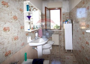 Bagno - Casa indipendente Via Manganelli
 
6, Aci Castello - foto 7