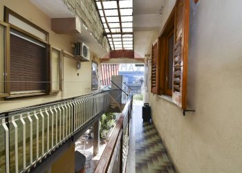 Balcone - Quadrilocale Via di Mauro Natale
 
37, San Giovanni la Punta - foto 16