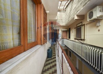 Balcone - Quadrilocale Via di Mauro Natale
 
37, San Giovanni la Punta - foto 31