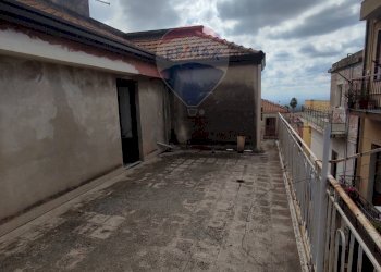 Terrazza - Casa indipendente Via Stazione Motta
 
20/22, Motta Sant'Anastasia - foto 15
