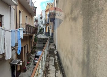 Balcone - Casa indipendente Via Stazione Motta
 
20/22, Motta Sant'Anastasia - foto 25