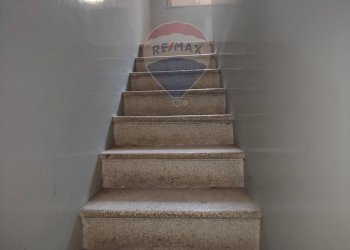 Scale - Casa indipendente Via Stazione Motta
 
20/22, Motta Sant'Anastasia - foto 26