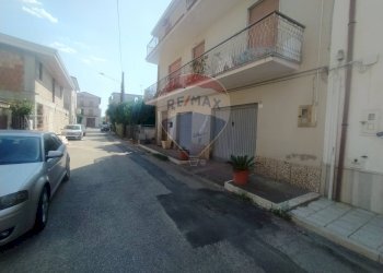 Edificio all\'aperto - Quadrilocale Via Anna Magnani
 
11, Vairano Patenora - foto 2