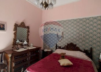 Camera / camera da letto - Quadrilocale Via Misericordiella
 
26, Napoli - foto 10