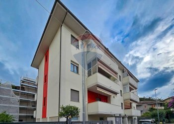 palazzina - Quadrilocale via vienna
 
1, San Giovanni Teatino - foto 3