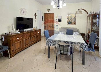 soggiorno con angolo cottura - Quadrilocale via vienna
 
1, San Giovanni Teatino - foto 10