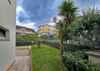 Giardino - Quadrilocale via vienna
 
1, San Giovanni Teatino - foto 34