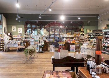 Dispensa di stoccaggio - Shop Piazza della libertà
 
6, Salsomaggiore Terme - photo 10