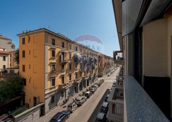 Edificio all\'aperto - Two-room apartment Viale Premuda
 
40, Milano - photo 28