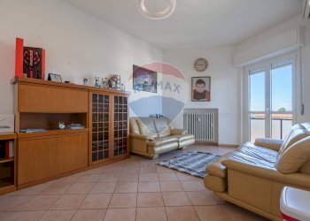 \nSoggiorno\n - Appartamento Via Giuseppe Verdi
 
598, Caronno Pertusella - foto 1