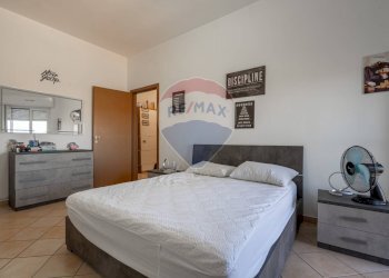 \nCamera / camera da letto\n - Appartamento Via Giuseppe Verdi
 
598, Caronno Pertusella - foto 10