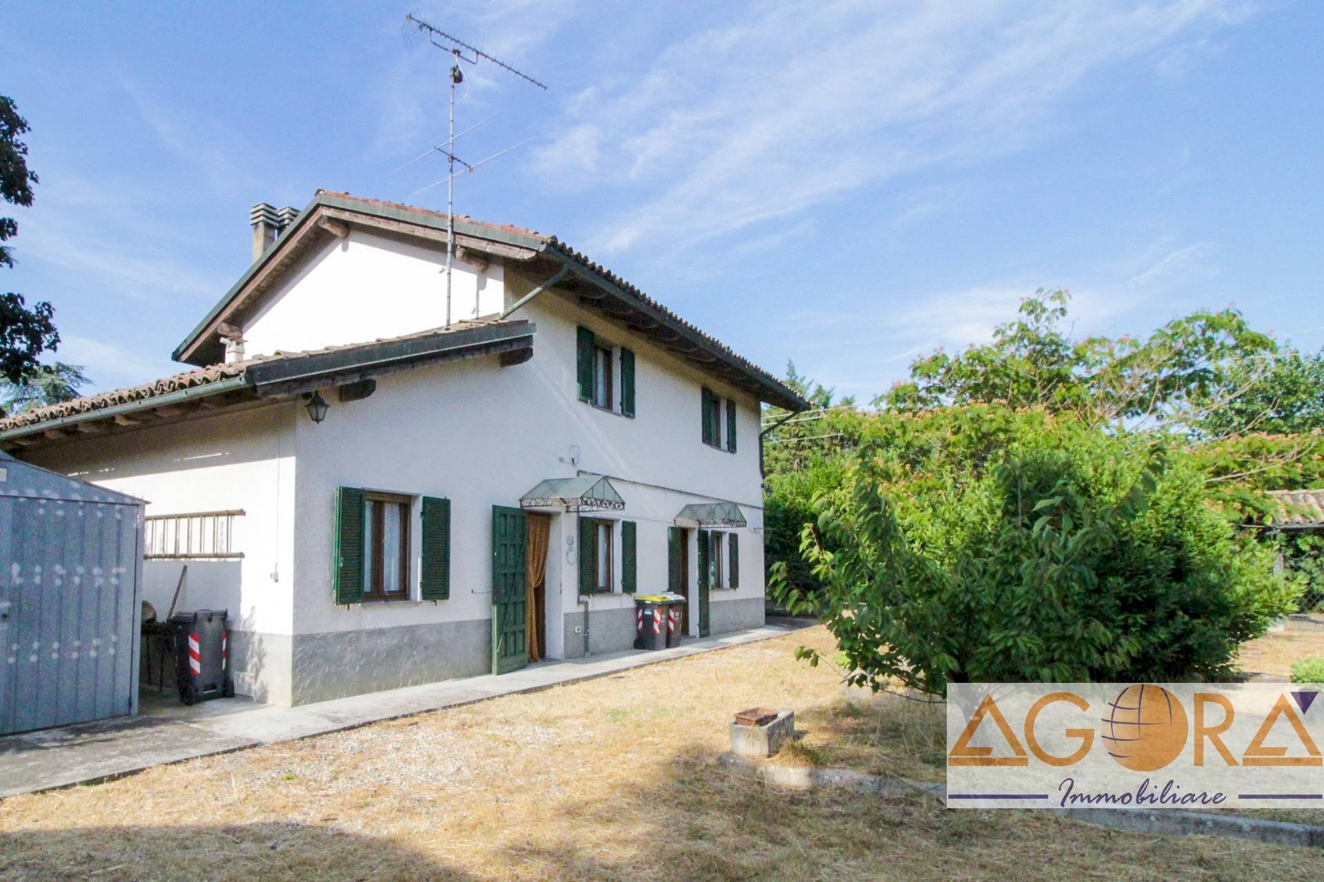 Foto 2 - Independent house Strada Valle Calderina
 
6, Tortona - photo 2