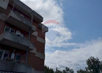 Edificio all\'aperto - Trilocale Santi Cosma e Damiano - foto 2