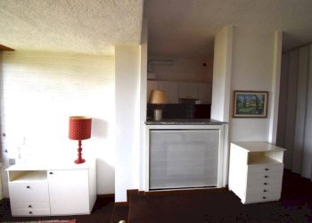 Foto 24 - Trilocale via del Roccolo
 
42, Laveno-Mombello - foto 24