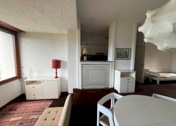 Foto 36 - Trilocale via del Roccolo
 
42, Laveno-Mombello - foto 36