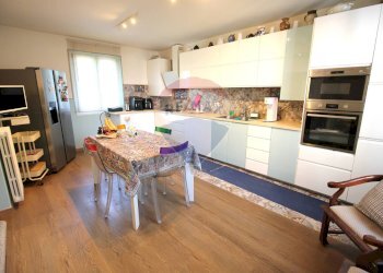 Cucina - Independent house Piazza San Giovanni
 
2, Cusino - photo 3