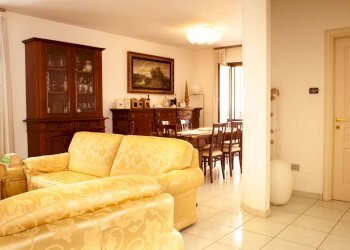 Foto 1 - Appartamento VIA IROMA
 
165, Nocera Superiore - foto 1