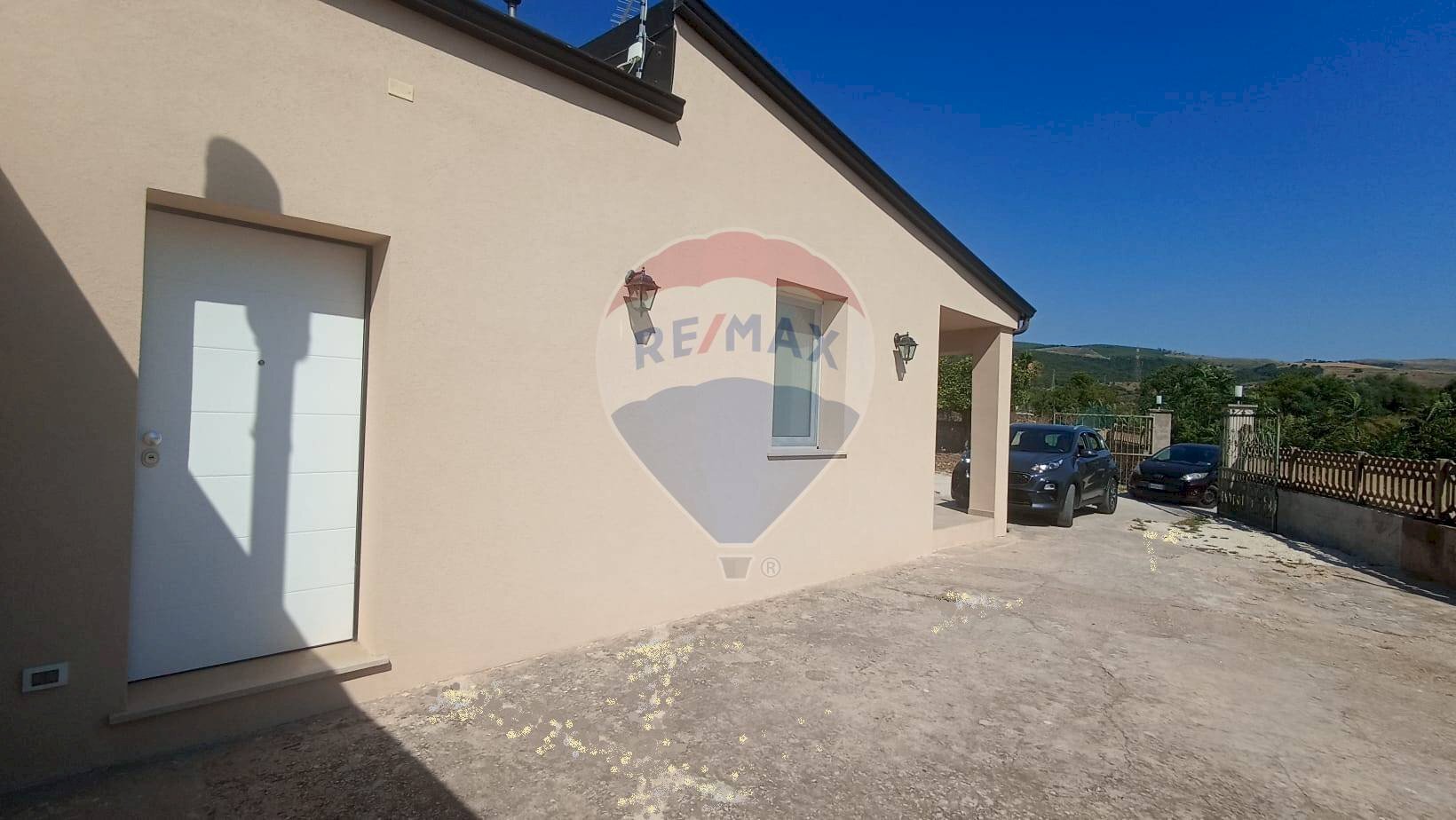 Terrazza - Villa c/da petraro
 
12, Chiaramonte Gulfi - photo 1