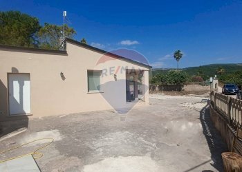 Terrazza - Villa c/da petraro
 
12, Chiaramonte Gulfi - foto 4