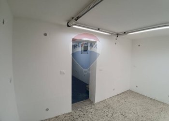 Stanza vuota - Locale Commerciale via solferino
82, Ragusa - foto 5