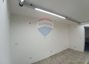 Stanza vuota - Locale Commerciale via solferino
82, Ragusa - foto 7