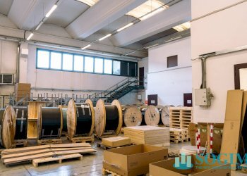 Interno_3 - Capannone Via caduti di nassirya
 
12, Binago - foto 7