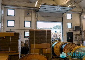 Interno_5 - Capannone Via caduti di nassirya
 
12, Binago - foto 9