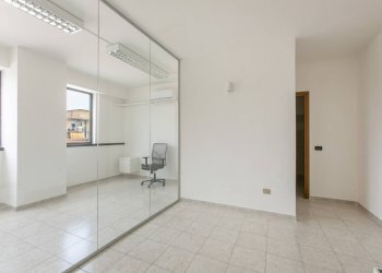 Foto 2 - Ufficio Via Castelli Romani
41, Pomezia - foto 2