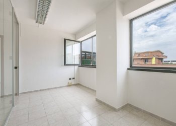 Foto 7 - Ufficio Via Castelli Romani
41, Pomezia - foto 7