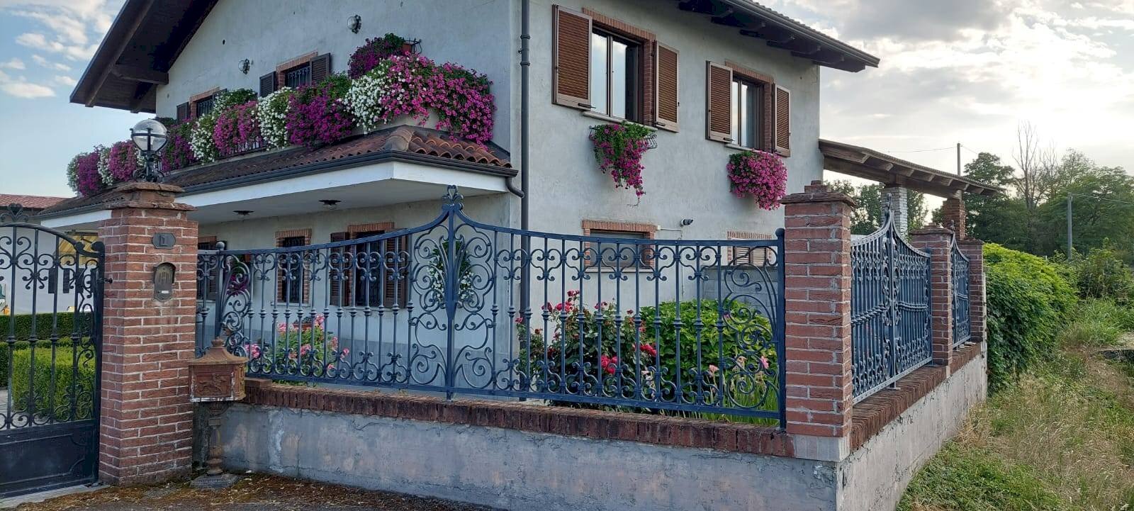 Foto 2 - Villa Località Vauda
 
1, San Benigno Canavese - foto 2